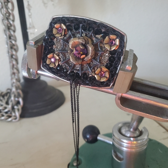 Purple & Pyrite  roses - Picture 2 of 3